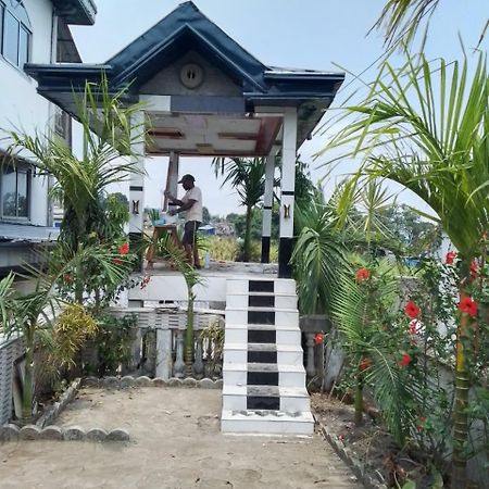 Apex Guest Facility Apartment Buea Exterior photo