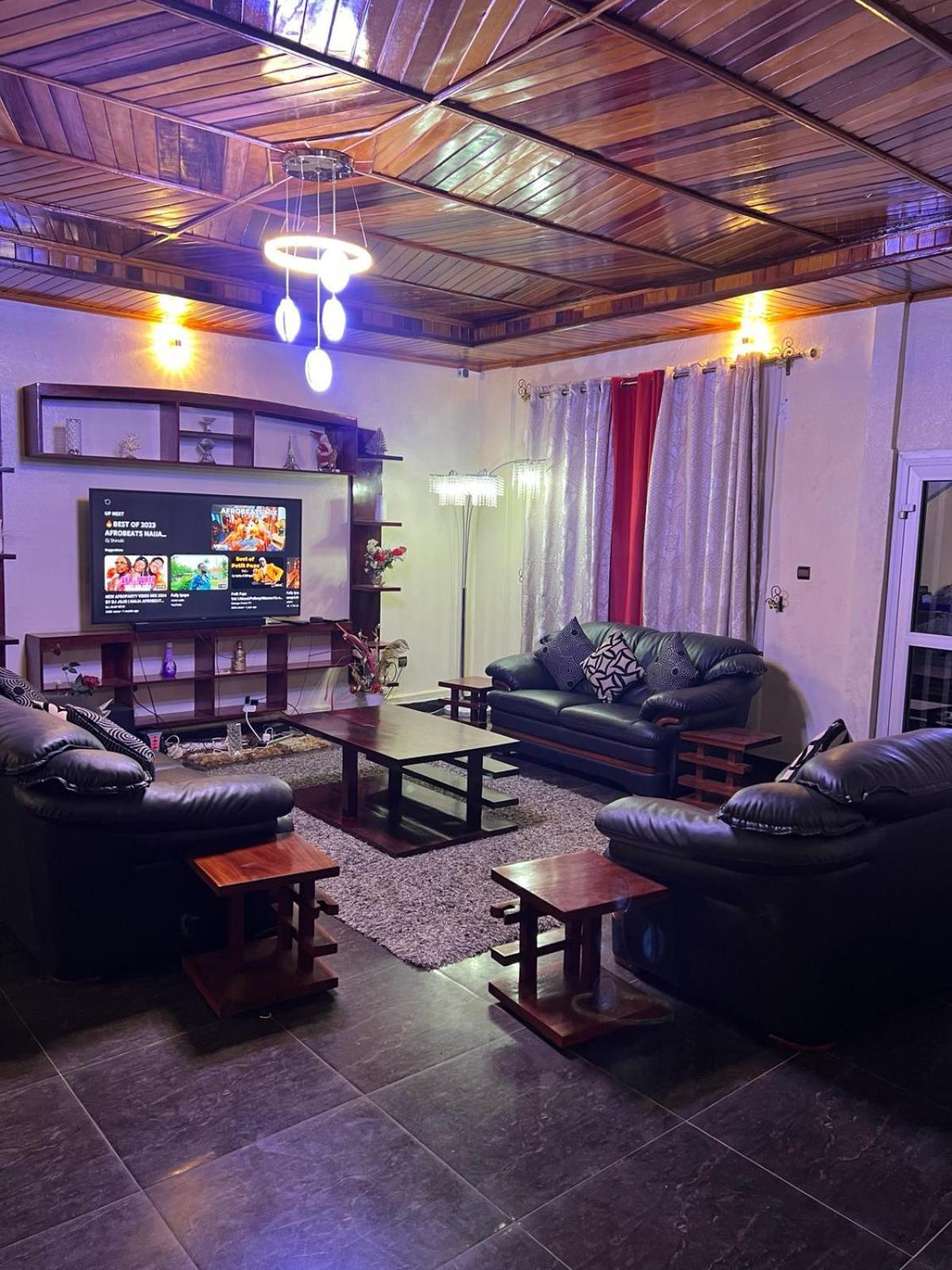 Apex Guest Facility Apartment Buea Exterior photo
