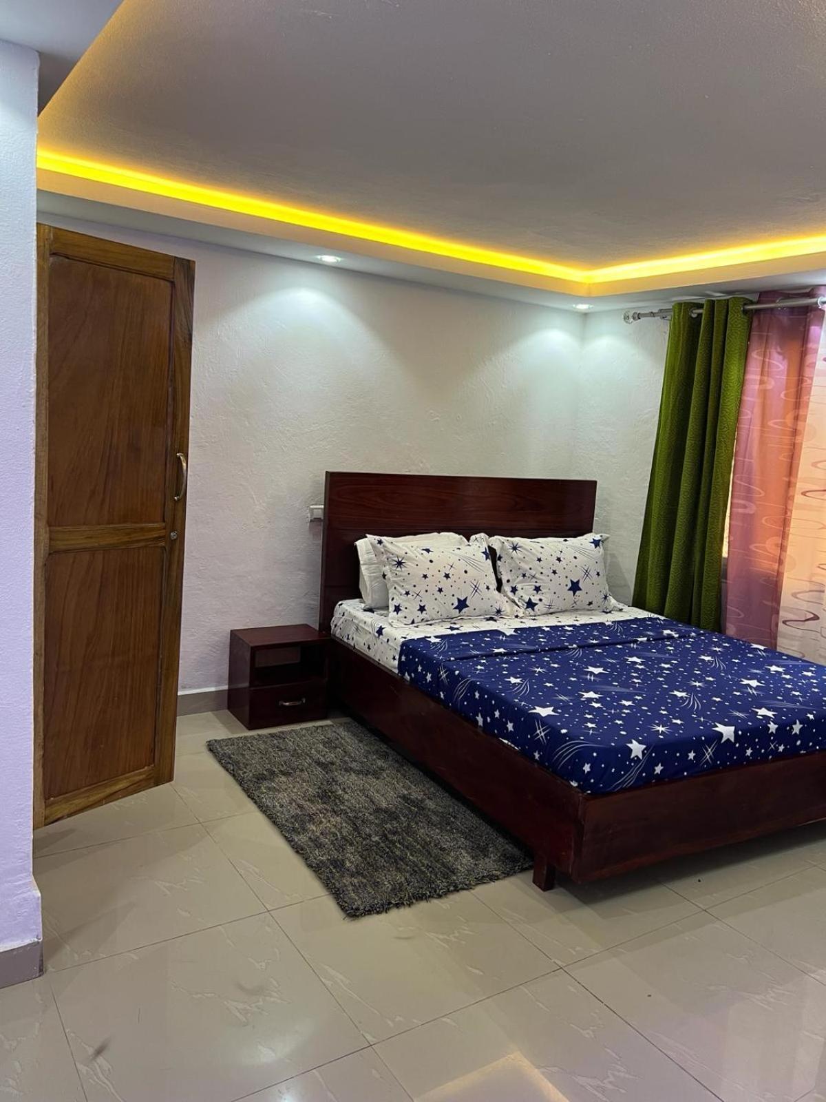 Apex Guest Facility Apartment Buea Exterior photo
