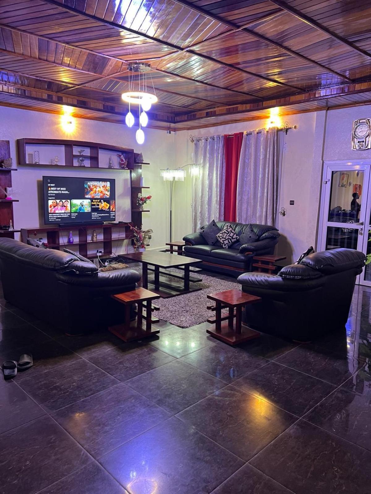 Apex Guest Facility Apartment Buea Exterior photo