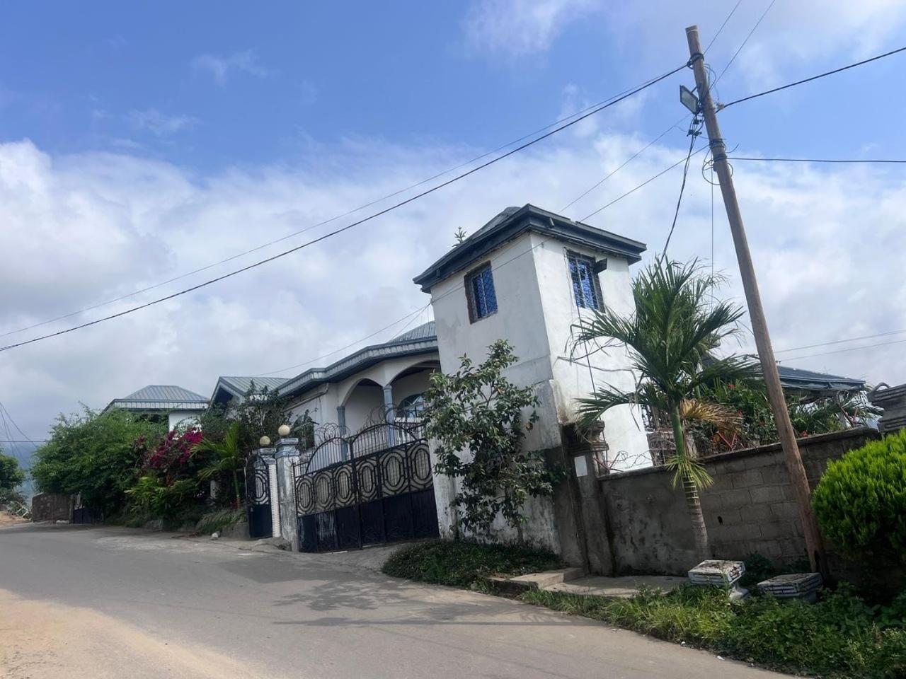 Apex Guest Facility Apartment Buea Exterior photo