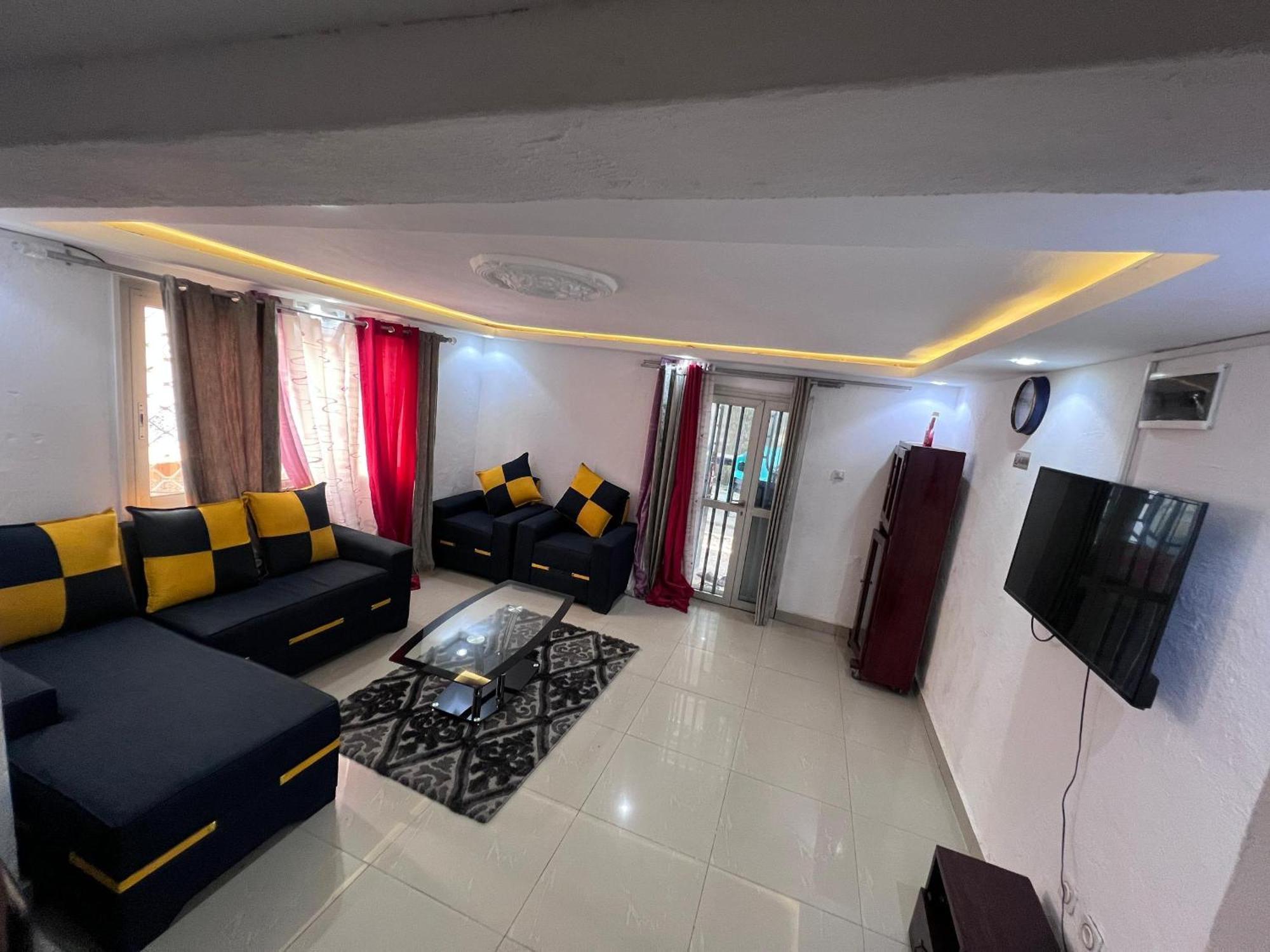 Apex Guest Facility Apartment Buea Exterior photo