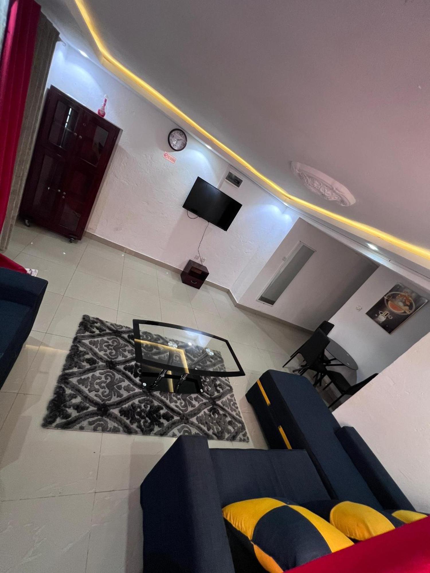 Apex Guest Facility Apartment Buea Exterior photo